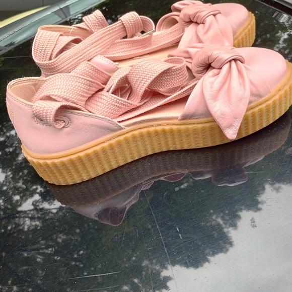 SOLD Puma Fenty Pink Leather Bow Creeper Lace Up Sandal - Picture 2 of 6